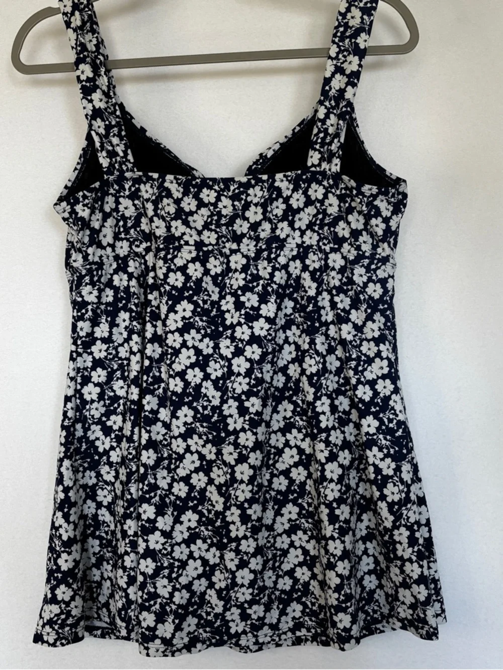 Alisha Levine 14 One Piece Navy & White Floral Skirted Swimsuit Underwire - Picture 2 of 9